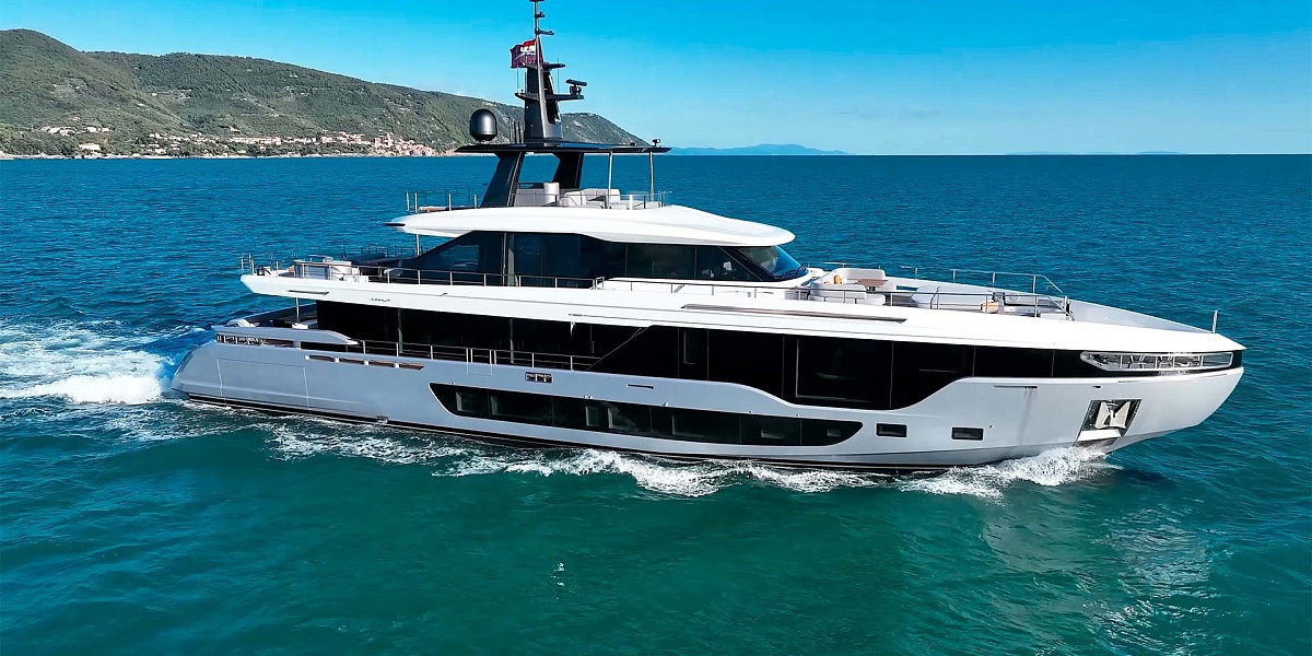 Аренда яхты Azimut Grande 36 luzdemar во Франции